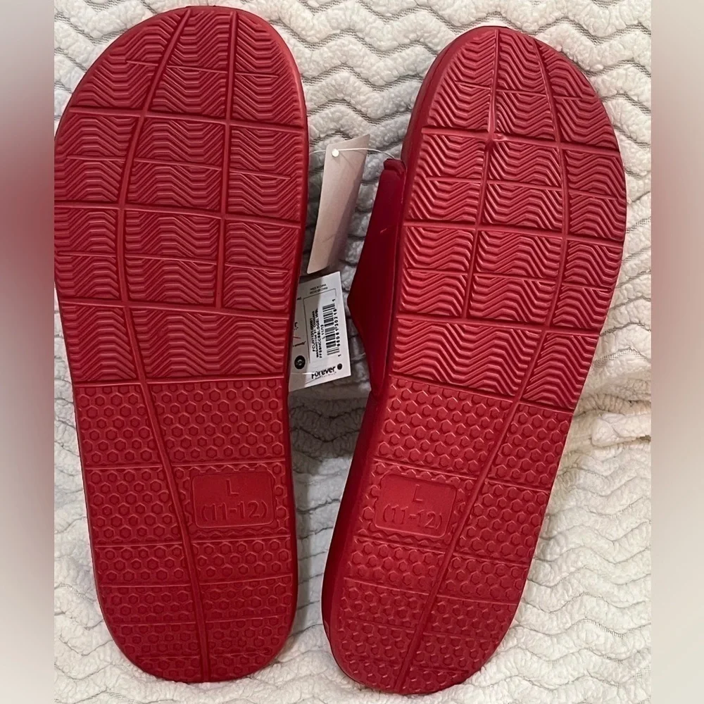 FOCO men’s Washington State Cougars Slides, size large 11/12. new with tags.